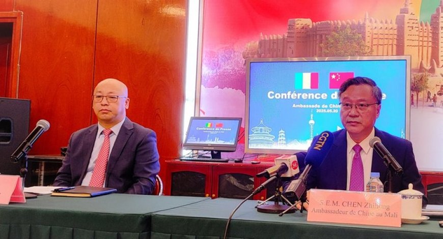 Face à la presse : L'ambassadeur Chen Zhihong de la Chine aborde les questions sensibles sans langue de bois